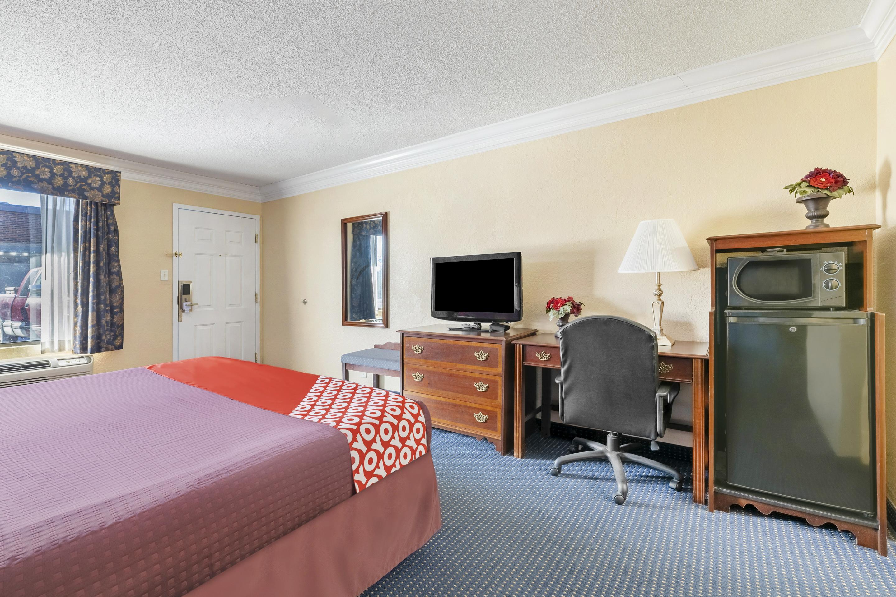 Oyo Hotel Rome Ga Historic District Esterno foto