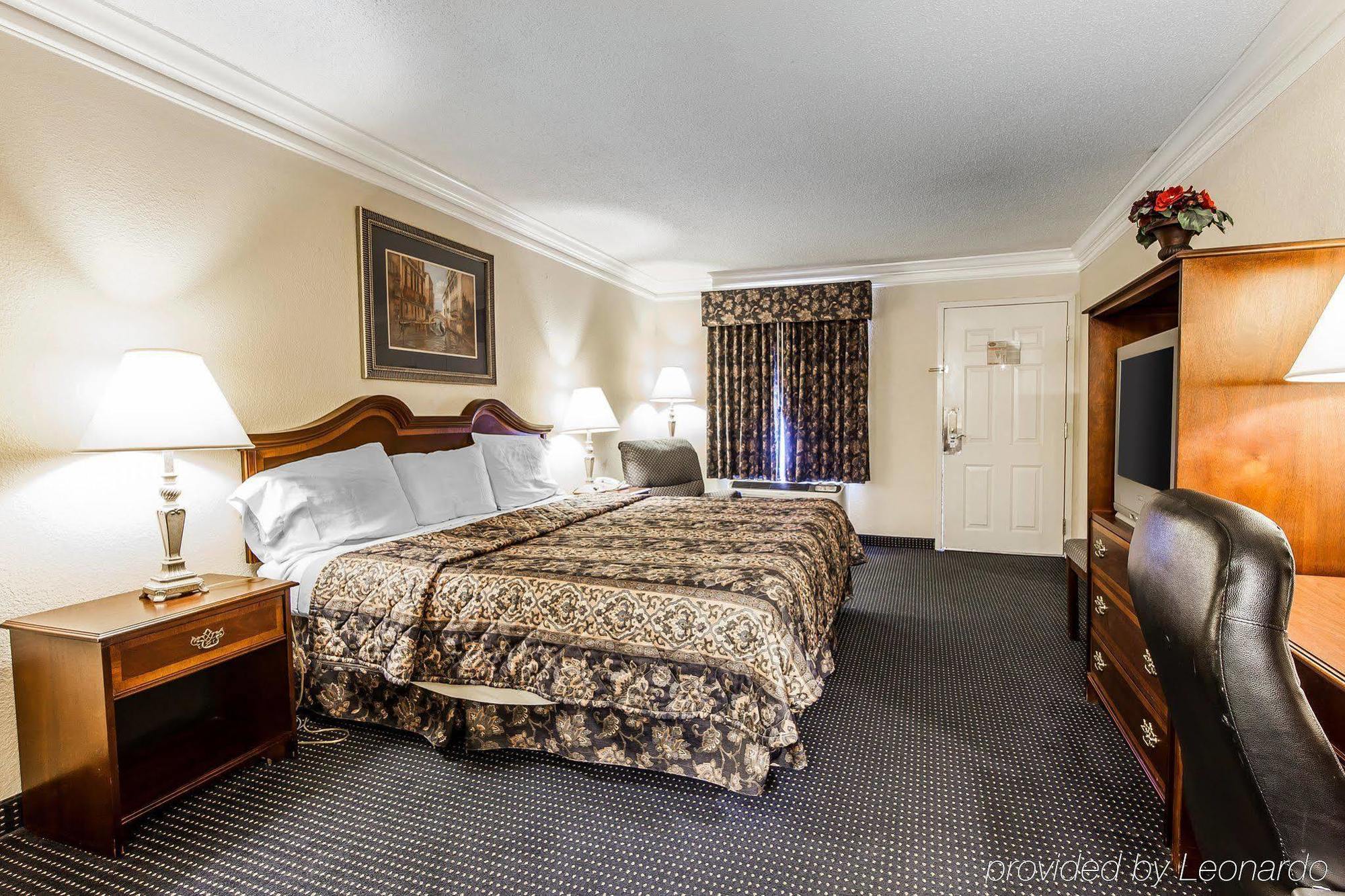 Oyo Hotel Rome Ga Historic District Esterno foto