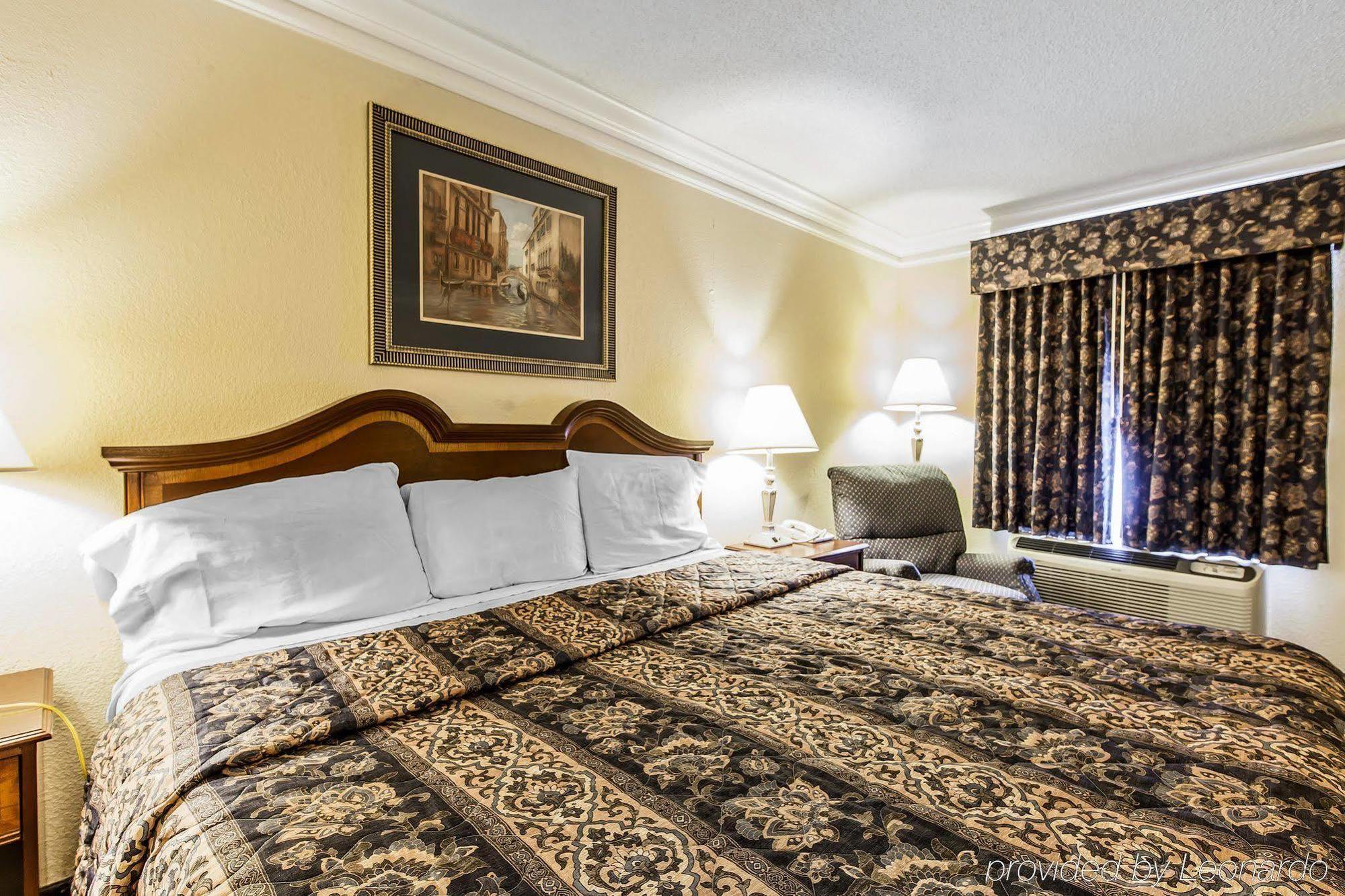 Oyo Hotel Rome Ga Historic District Esterno foto